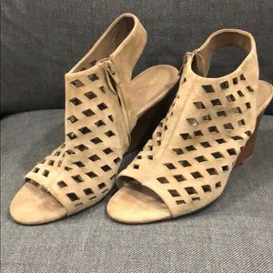 Franco Sarto wedge